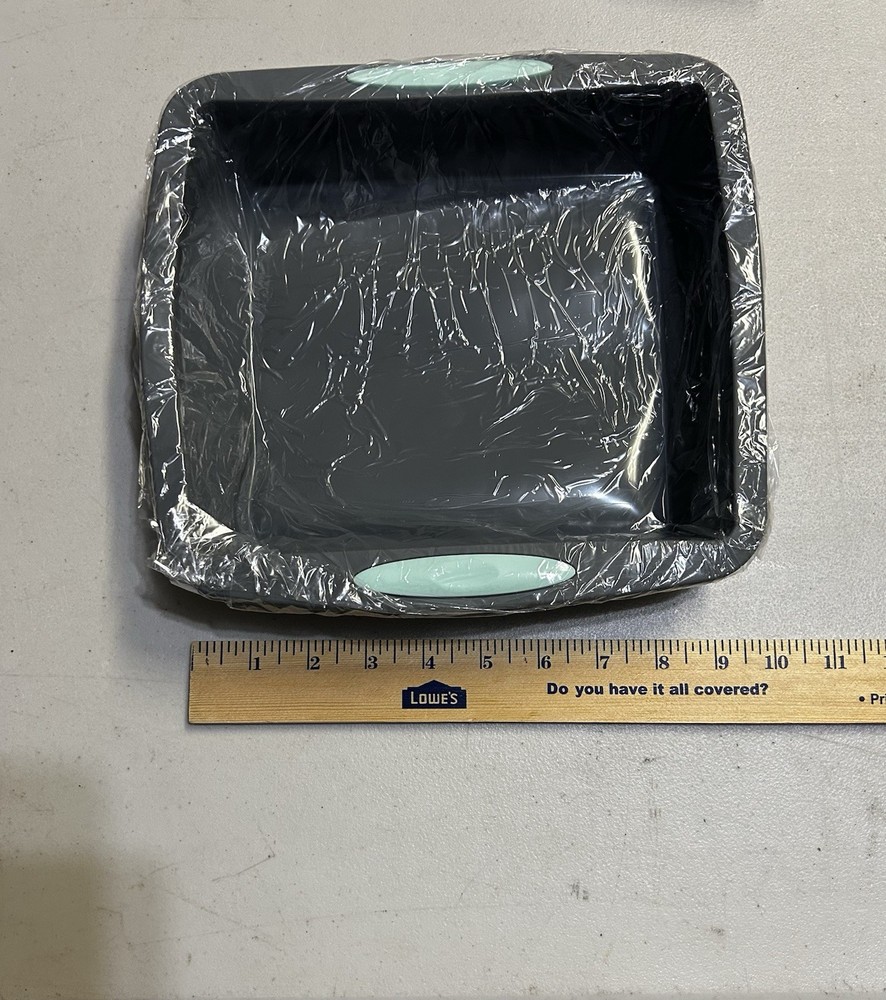 Silicone Bakeware Rectangular / Square Baking Pan Set, 3 pieces, New