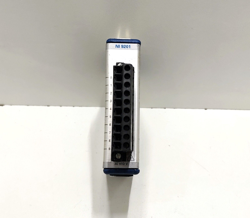 National Instruments NI 9201 194922A-01L analog input module