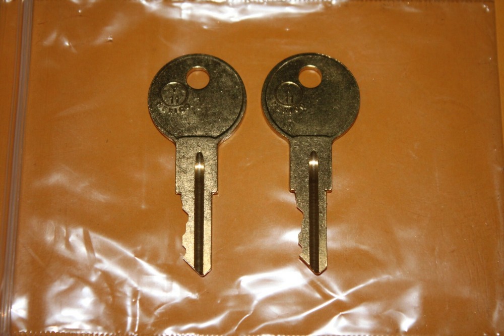 LL1-LL225 2-New Keys For CRAFTSMAN tool boxes cut to your code replacement key