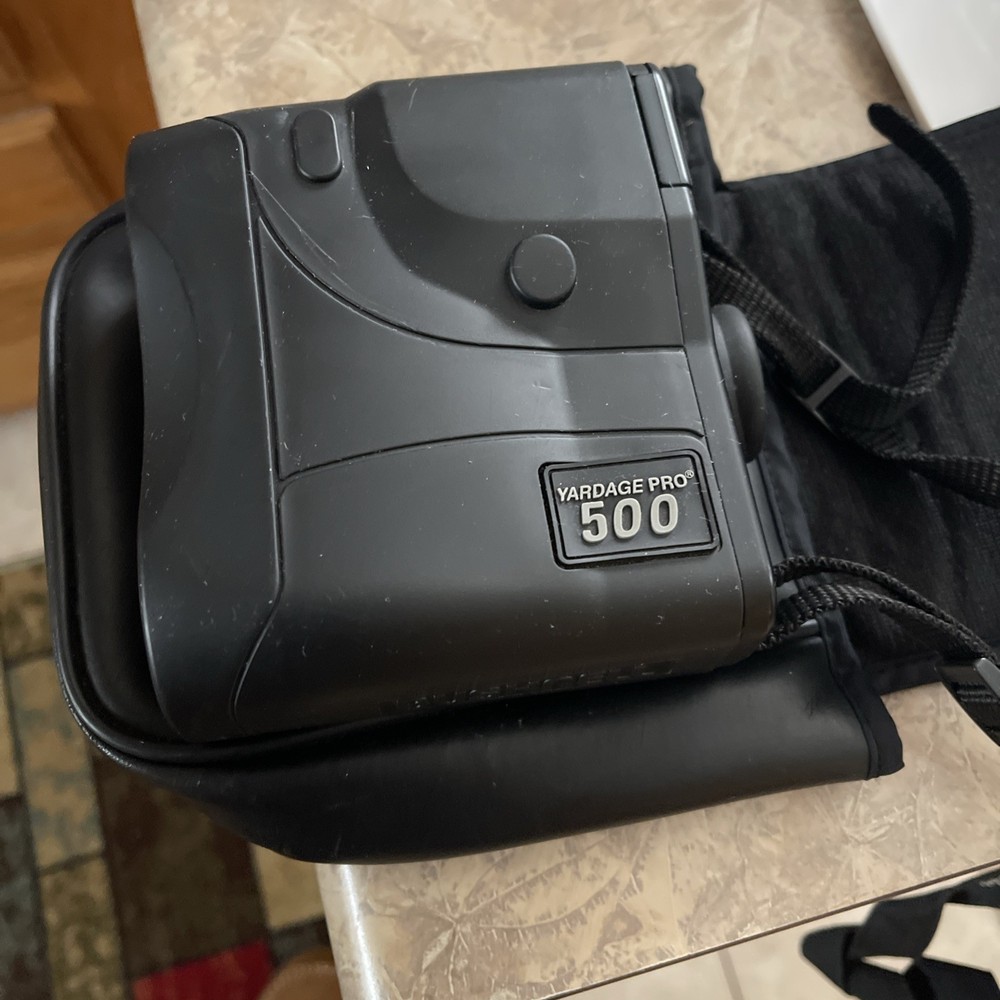 Bushnell 20-0500 Yardage Pro 500 Rangefinder