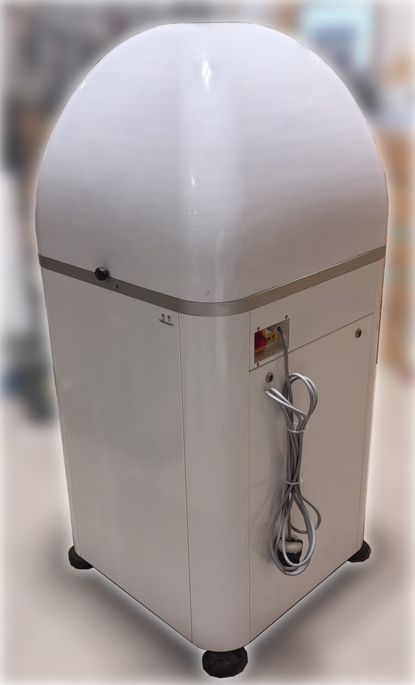 Italiana semi automatic dough divider rounder SPA A 15
