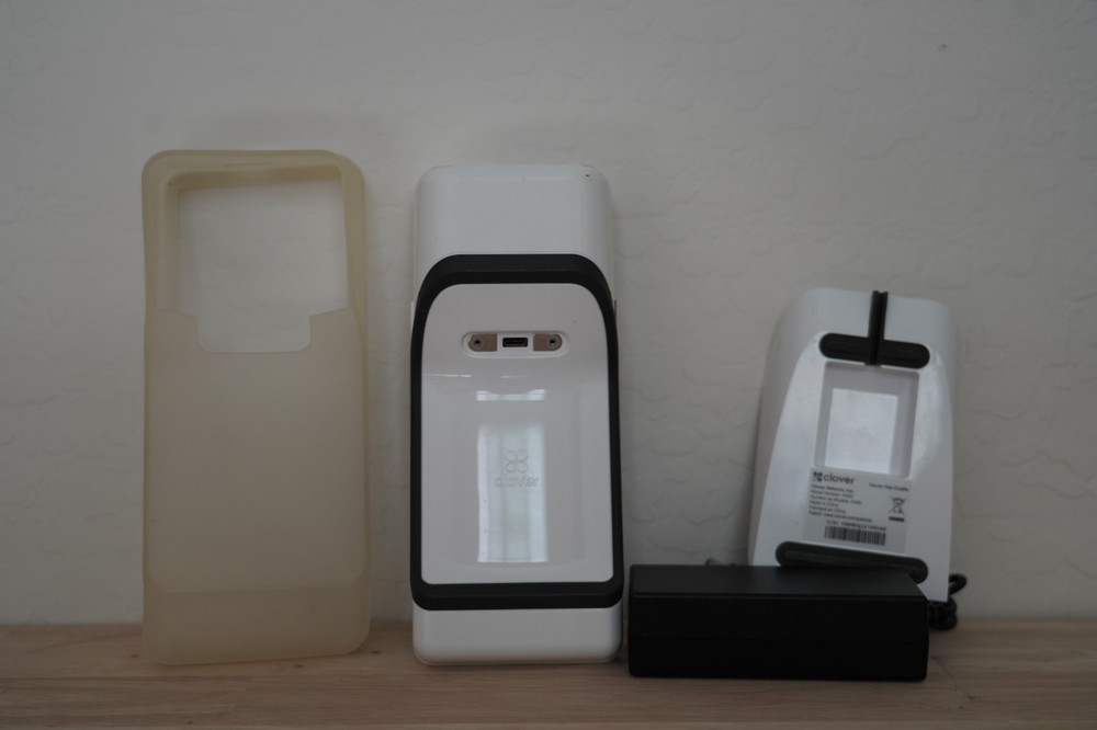 Clover POS Terminal System w/ Printer Stand Touchscreen Credit Card Reader