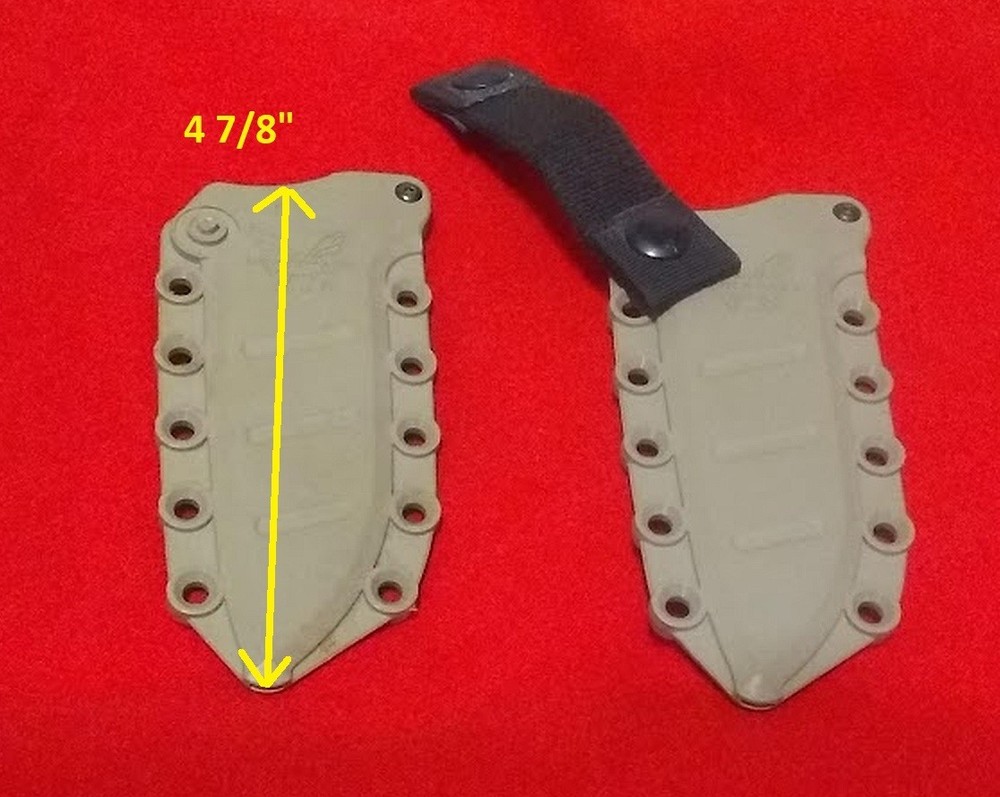 Benchmade sheaths plain edge one has the snap closure for storage & one doesn't