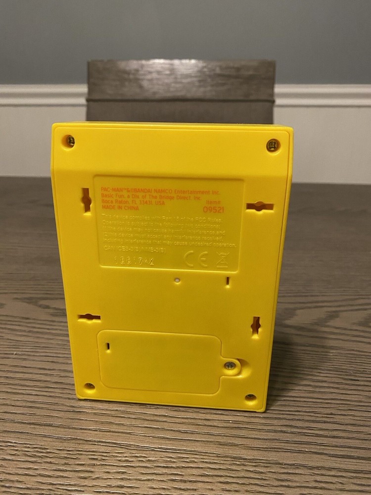 Pac-man Replica Retro Mini Arcade Handheld Game by Basic Fun/Tested & Working