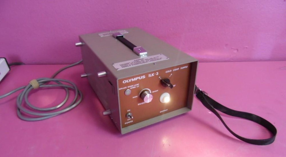 Olympus Optical ILK-3 Endoscopic 150W Halogen Endoscope Light Source MINT MINT