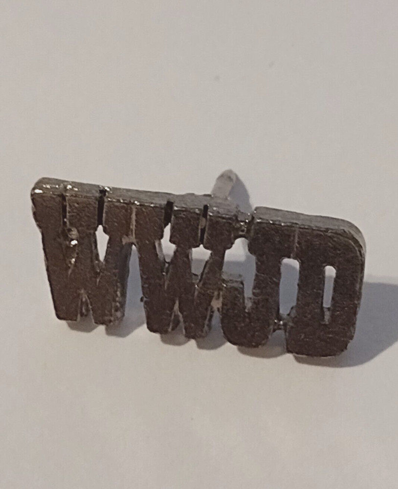 WWJD Letters Religious Small Tack Pin