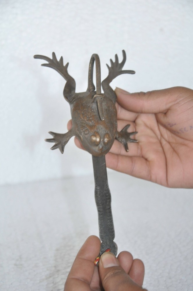 Vintage Rare Original Brass Frog Shape Handcrafted Fine Strip System Padlock