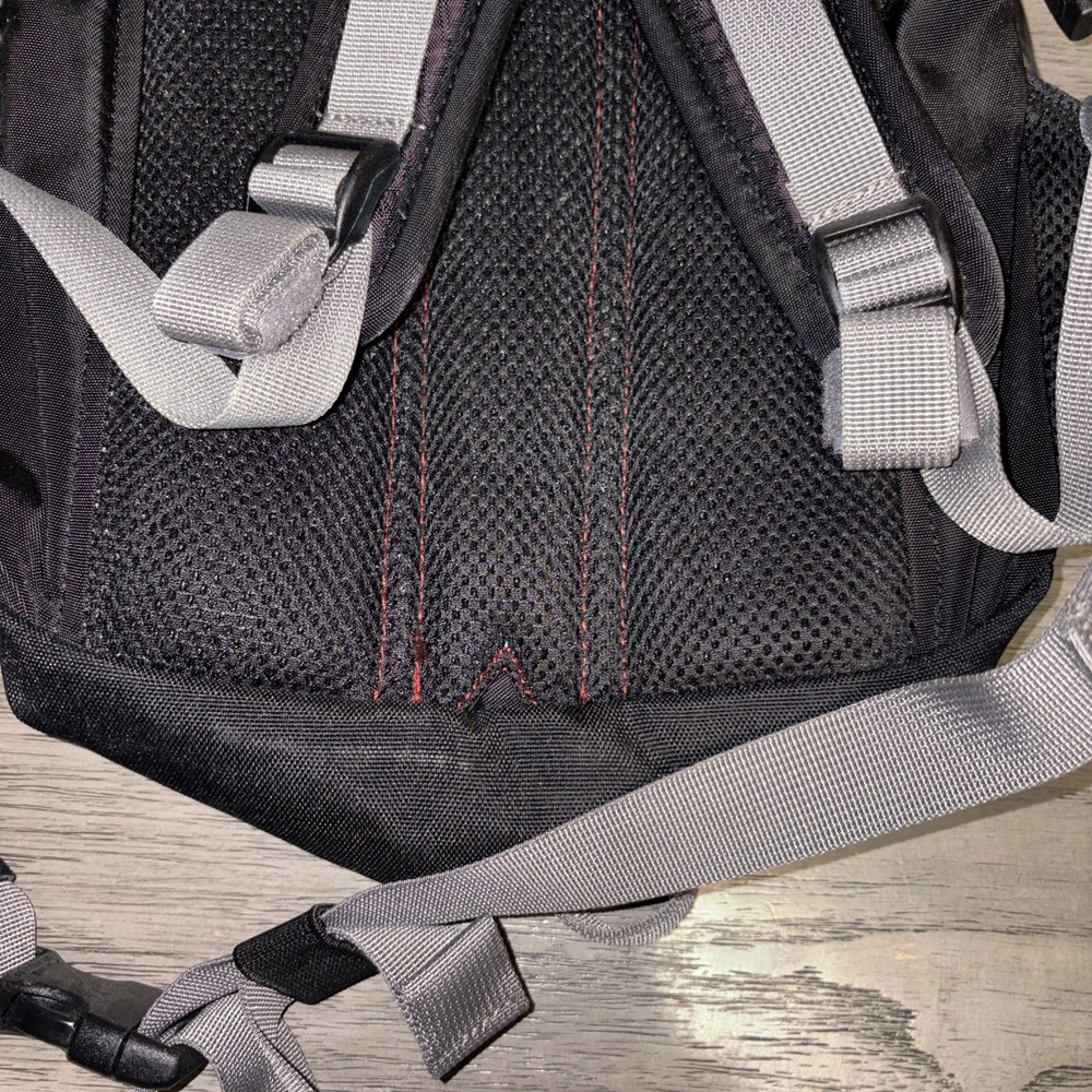 CamelBak Cloud Walker Hydration Pack Backpack Black Gray NO Bladder