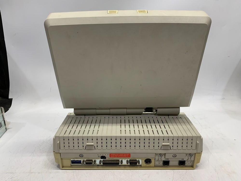 Vintage Leading Technology 9000LT Laptop Computer w/ AC Adapter - Broken Hinge
