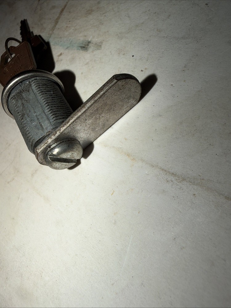 LODAL KEY LOCK W/KEY 9961613
