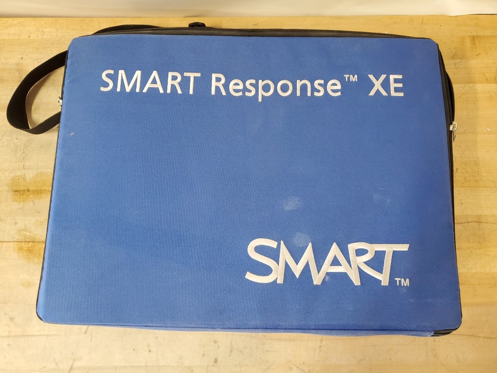 Case of 32 SMART Technologies Response XE System Remotes