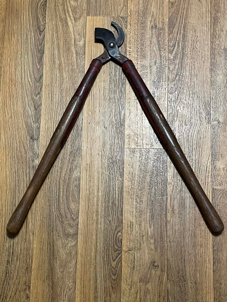 Vintage E C Simmons Tree Loppers Pruners Trimmer