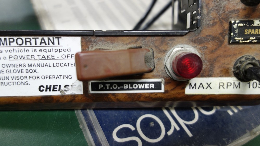 Kenworth Dash Switch Panel K176-8478