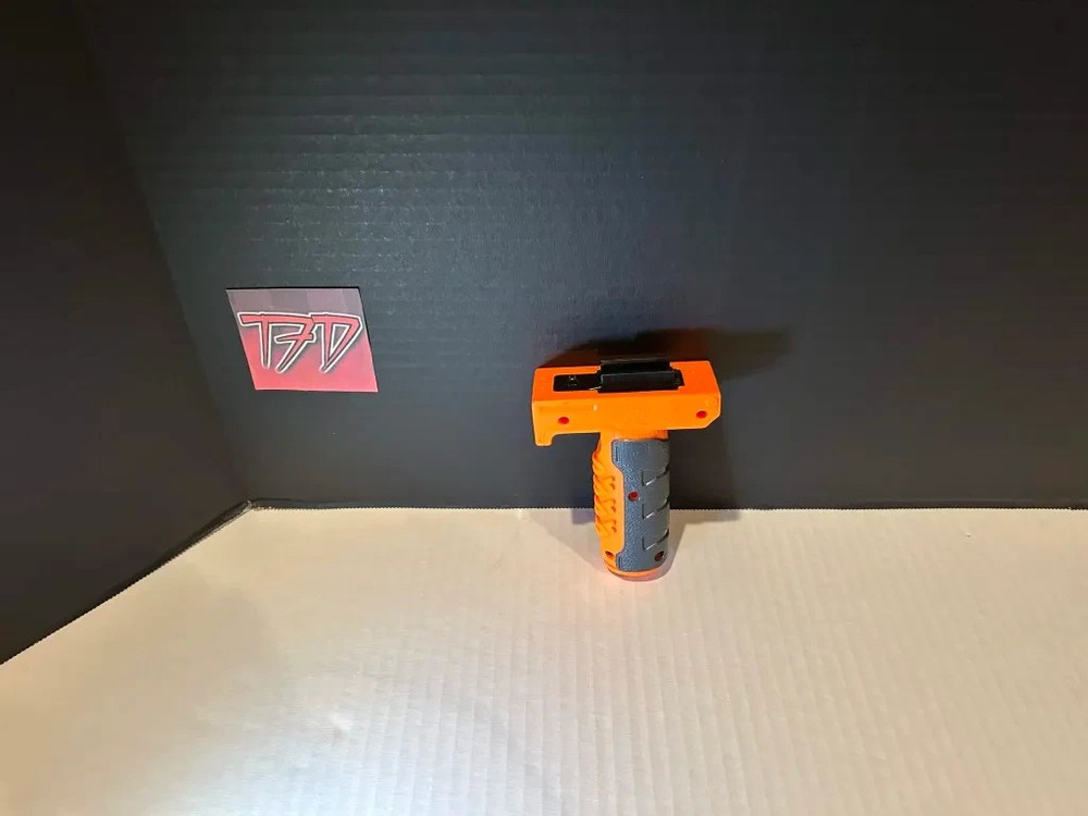 Nerf N-Strike Elite Retaliator Pump Handle Foregrip Accessory Orange Authentic