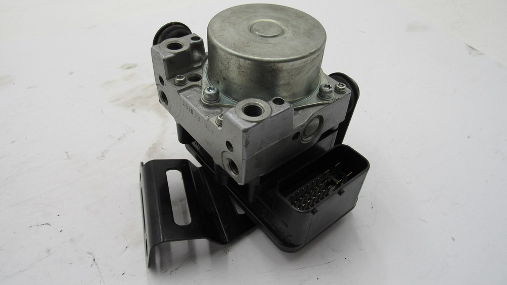 2013 TRIUMPH TIGER EXPLORER 1200 XR ABS BRAKE MODULATOR CONTROL MODULE