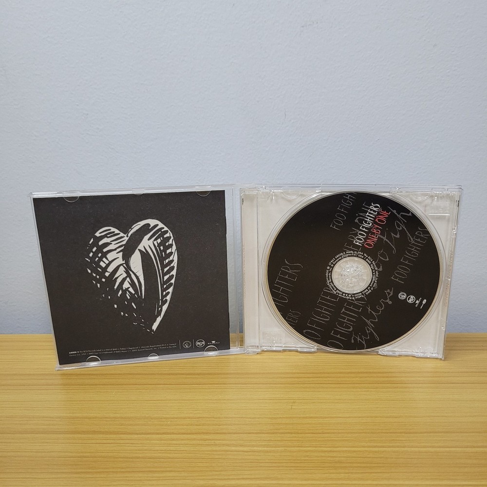 One by One by Foo Fighters (CD, 2002)