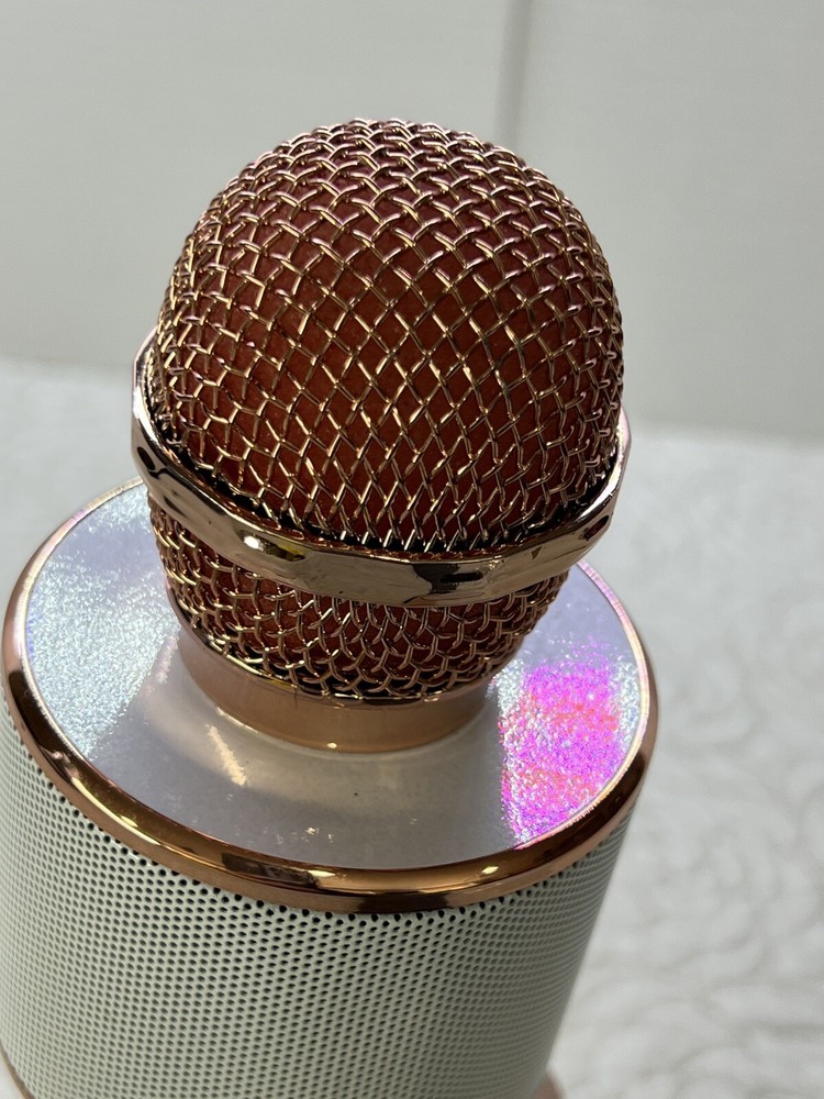 iJoy Bluetooth Speaker & Karaoke Microphone, Open Mic | Rose Gold