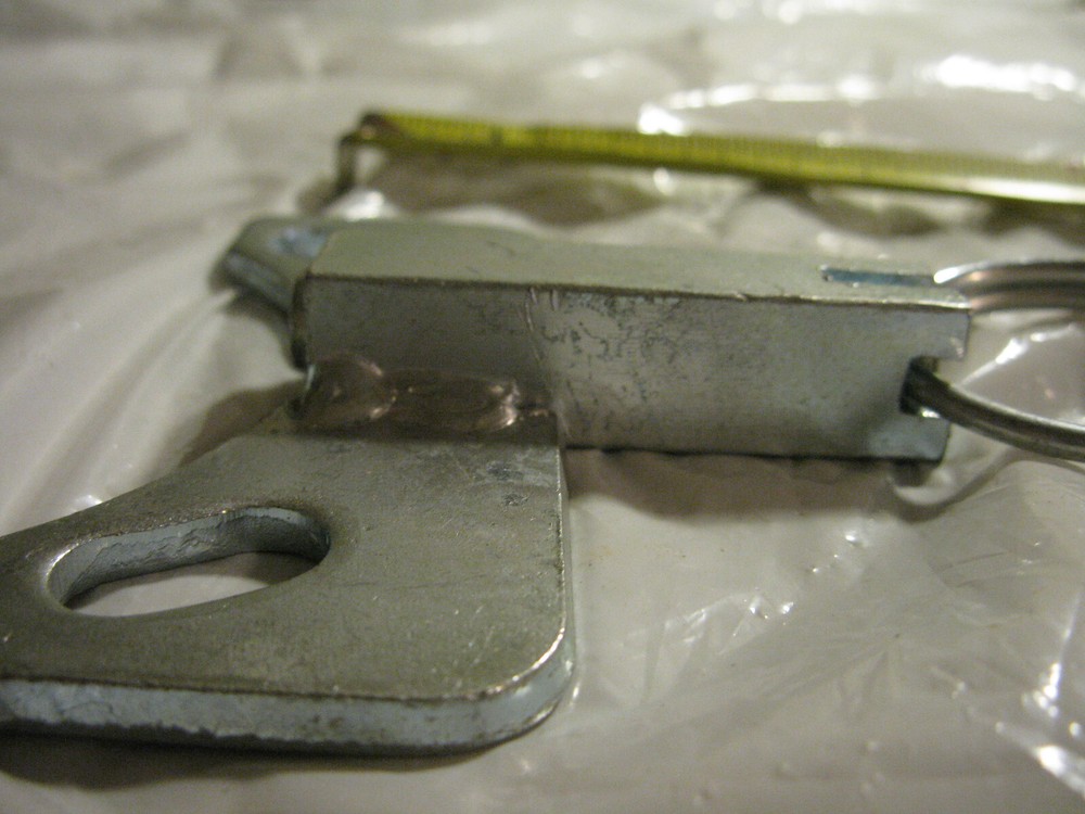 15/32 .46 1/2" Spring release pull pin bolt on door latch