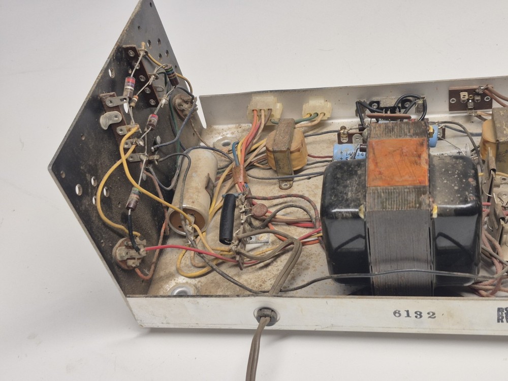 Vintage Amplifier Chassis Console Radio