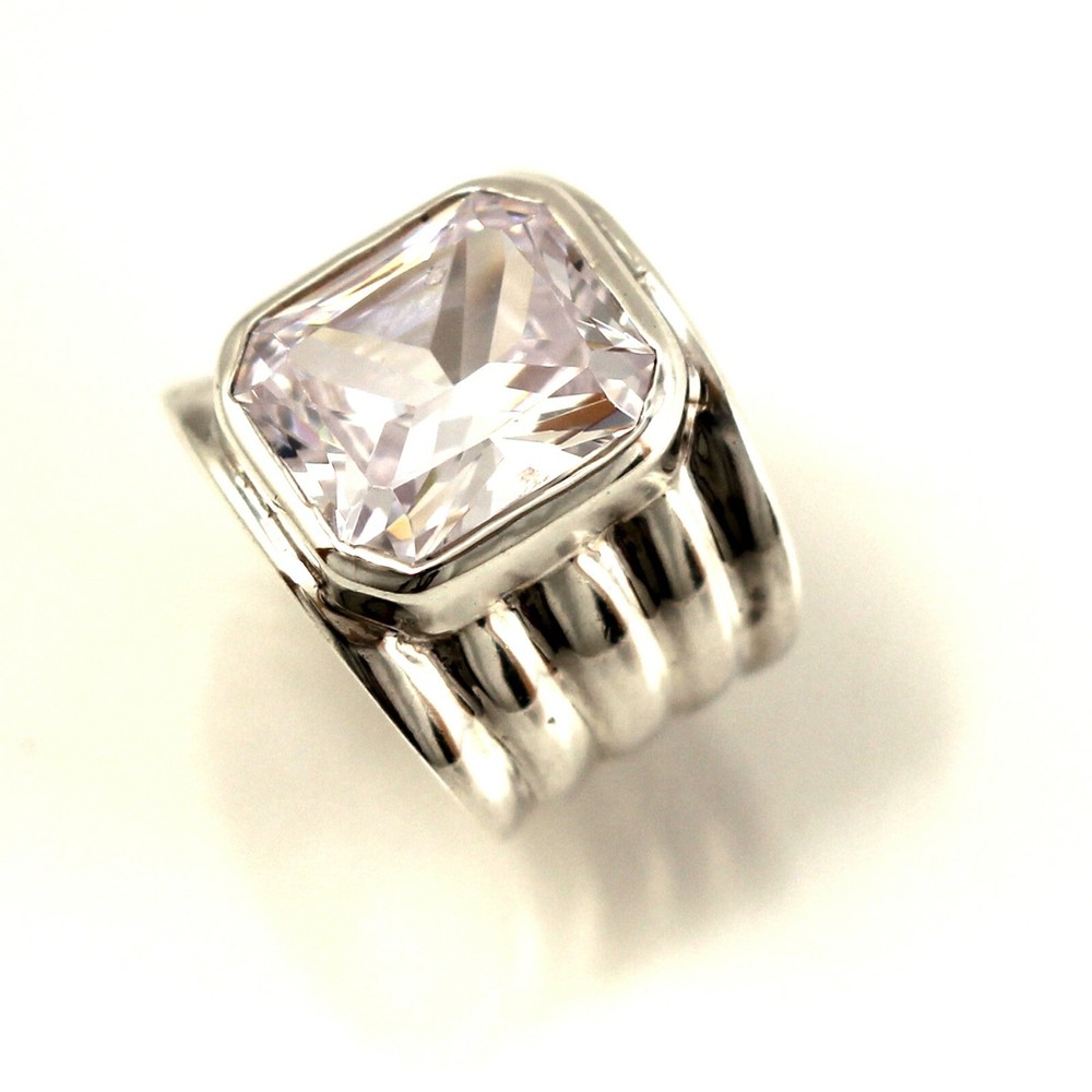 Solid Sterling Silver .925 Classic Cubic Zirconia Solitaire Ring TPJ