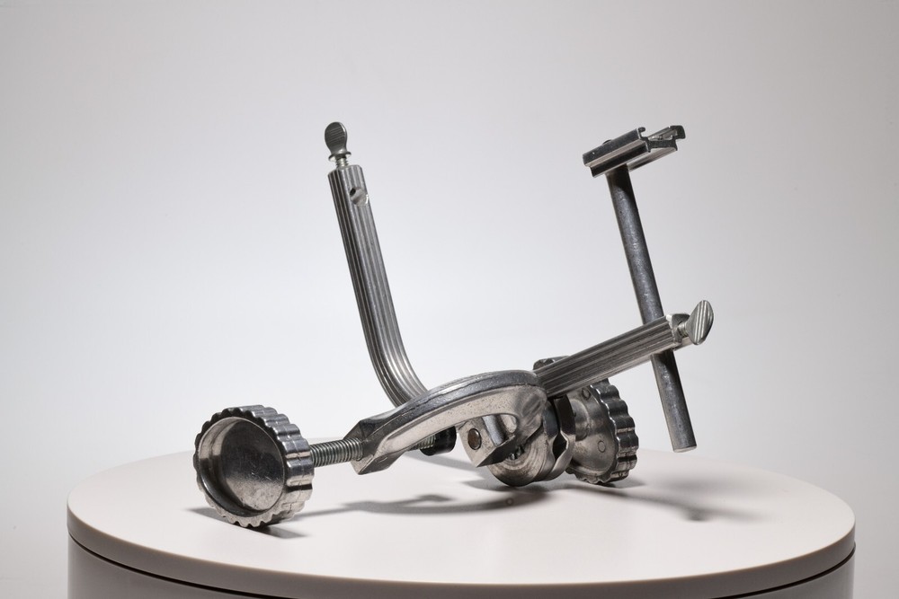 Larson Reflectasol Light Stand Clamp to Square Flash bracket set