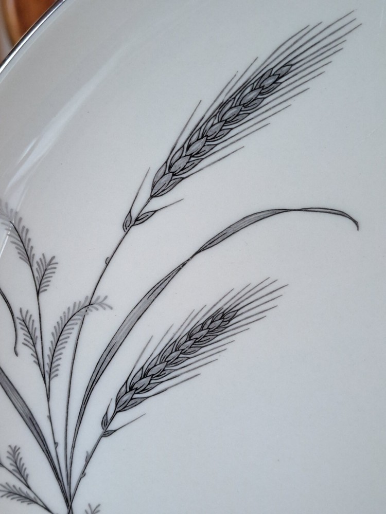 Society Dinnerware Made In USA Harvest Time Platinum Pattern 33 Piece Grouping