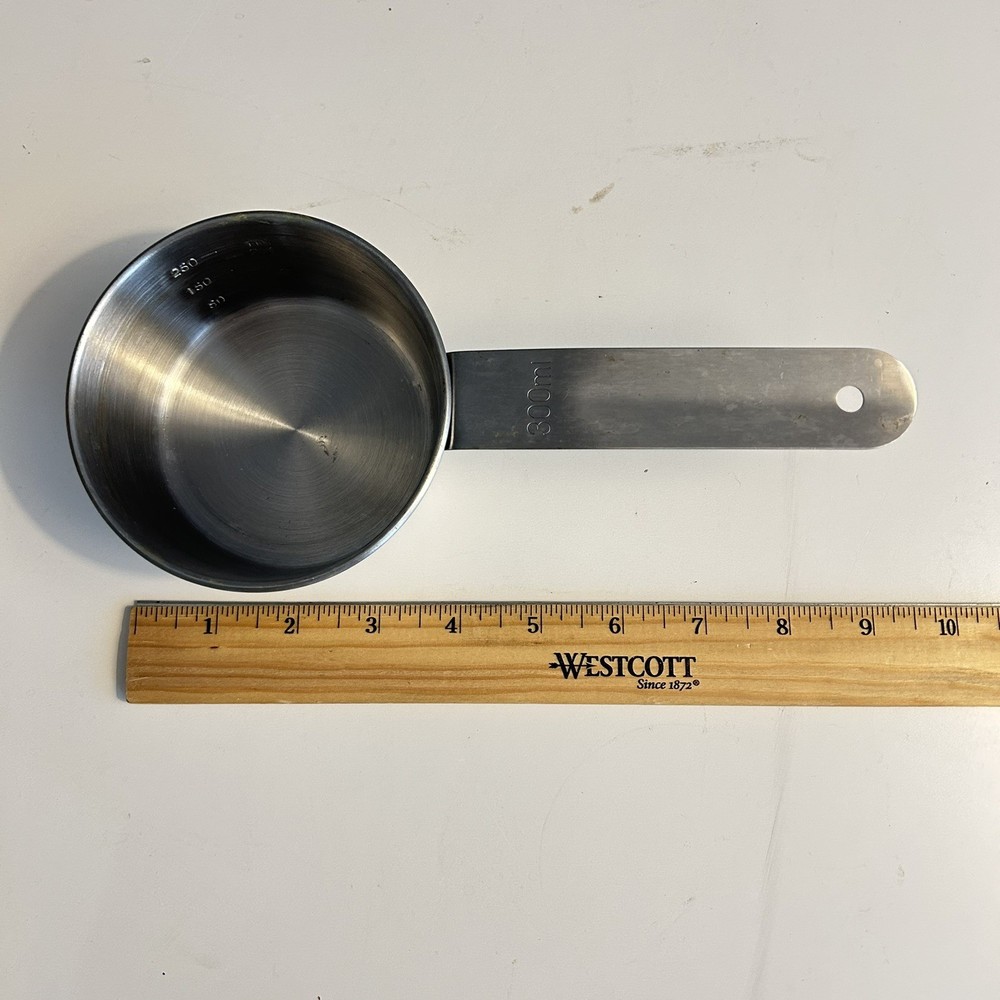 Stainless Steel Measuring Cup 300ml with handle