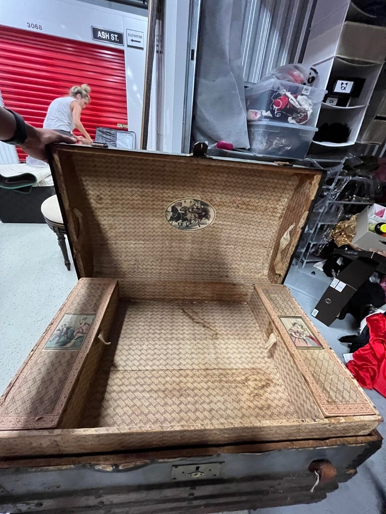 antique wooden chests trunks
