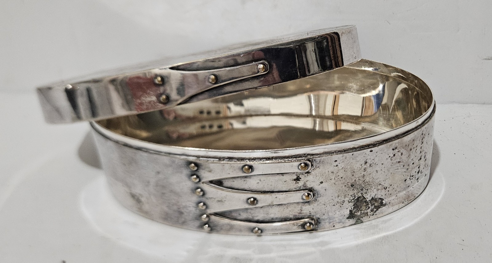 UNIQUE Silverplated SHAKER Style Oval Box w/ Fingers, 6-1/2" Vintage