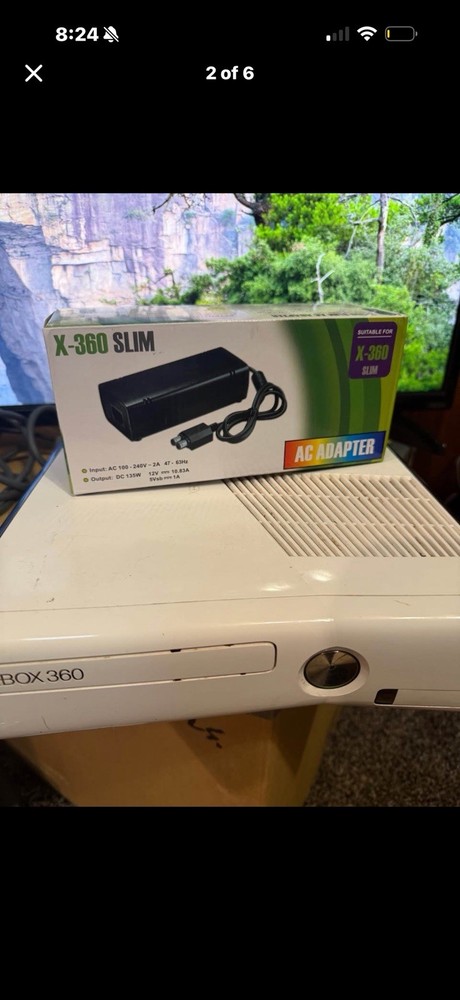 Microsoft Xbox 360 White Console Bundle Kinect Wi-Fi Controllers Madden NFL 12