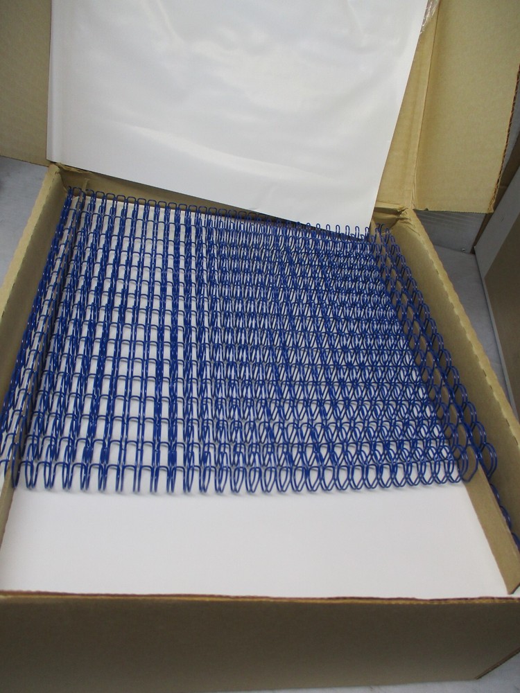 Double-O Wire Bindings Spiral 9/16"-3:1 32 Loops 100PC  BLUE