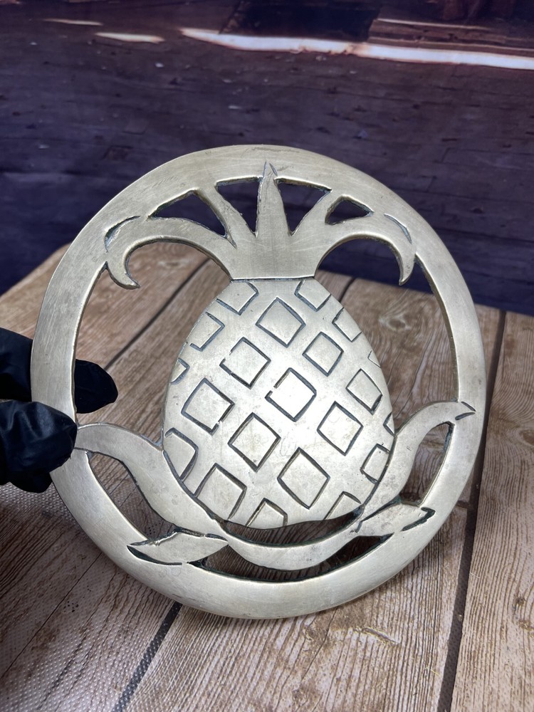Schmid Gordon Fraser Brass Pineapple Trivet