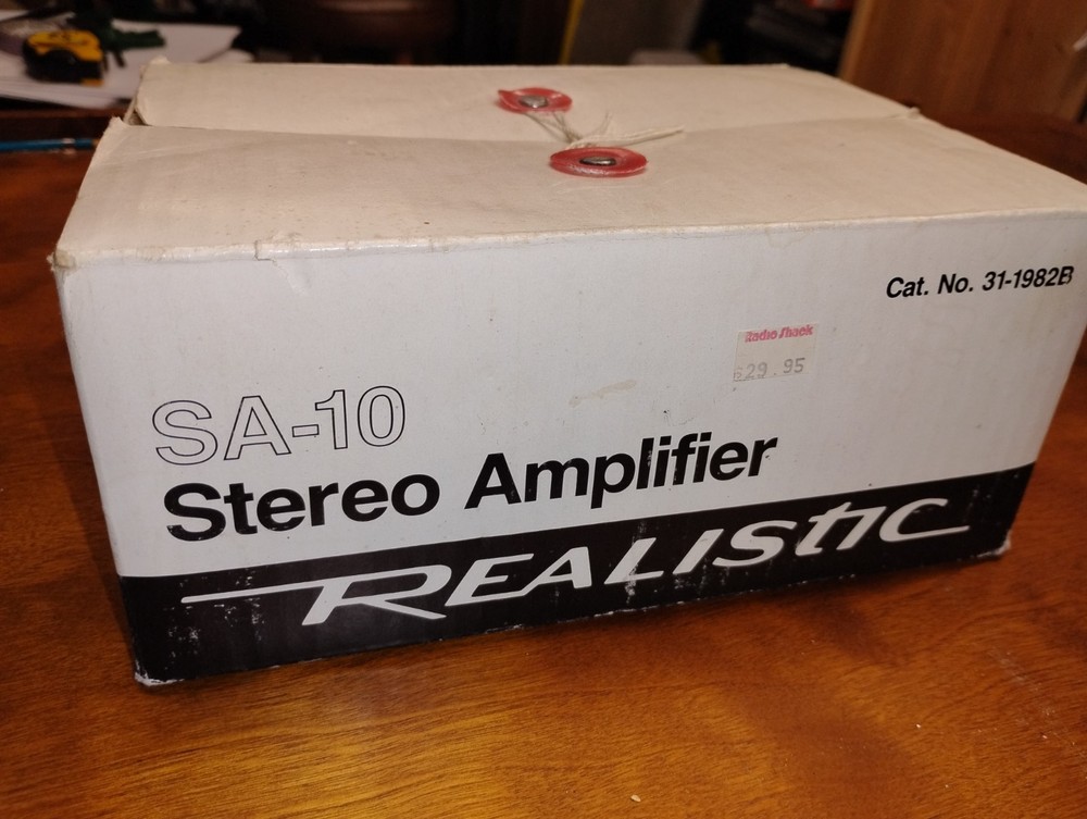 Realistic SA-10 Solid State Stereo Amplifier 31-1982A Mint