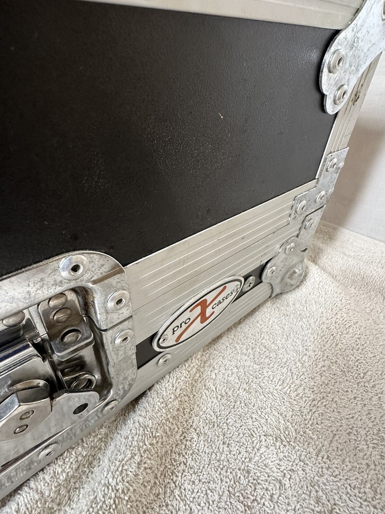 Numark Mixtrack Pro Standalone Streaming DJ Controller With Case