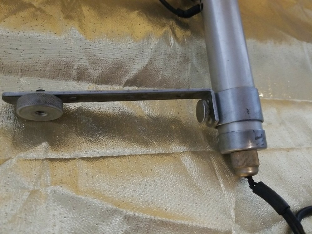 Vntg Menelsohn Speedgun Co. Camera Flash