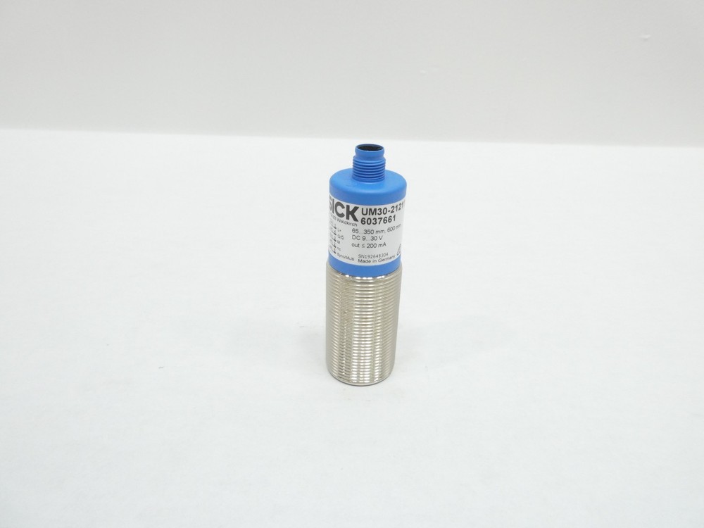 Sick UM30-212111 Proximity Sensor 9-30v-dc