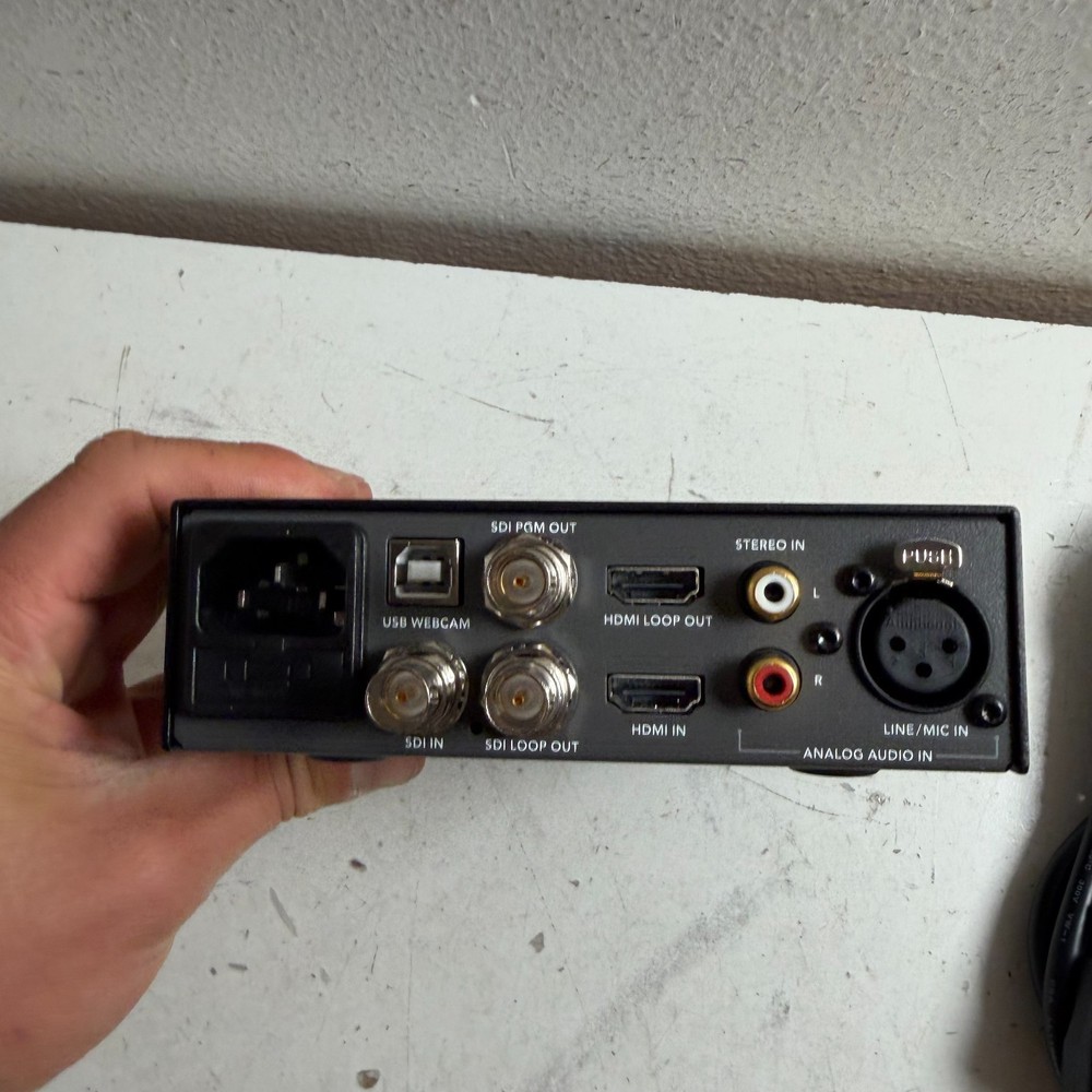 Blackmagic Design Web Presenter Black USB Streaming & Video Capture Interface