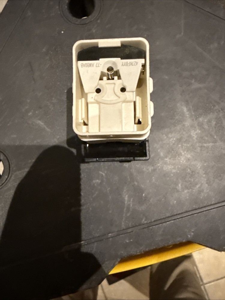 Whirlpool '4SP START/PROT.COMB.DEV 2320151