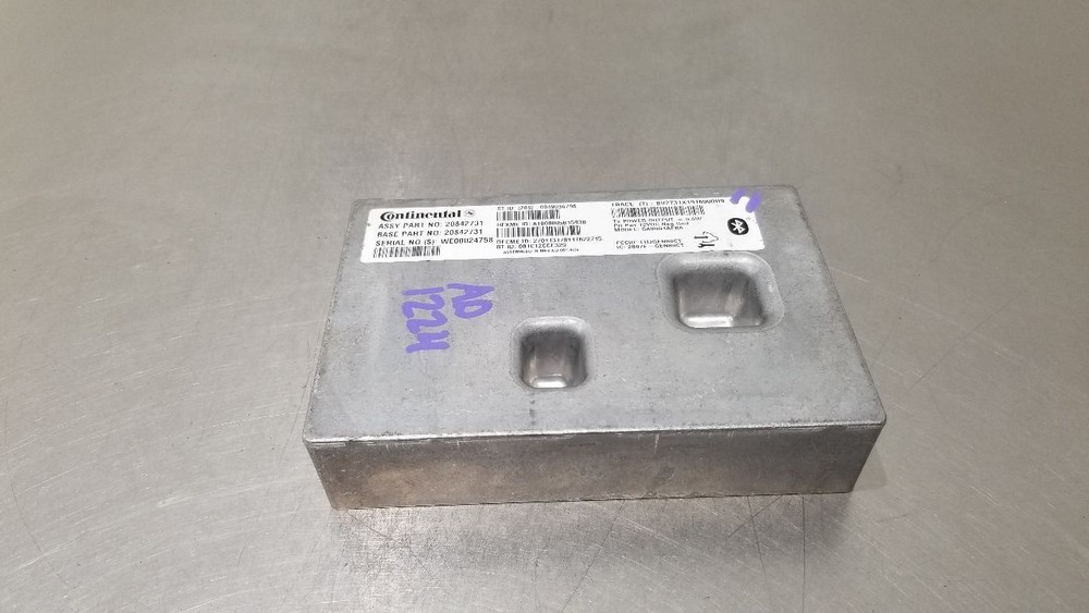 10 CHEVY CAMARO COMMUNICATION CONTROL MODULE 20842731