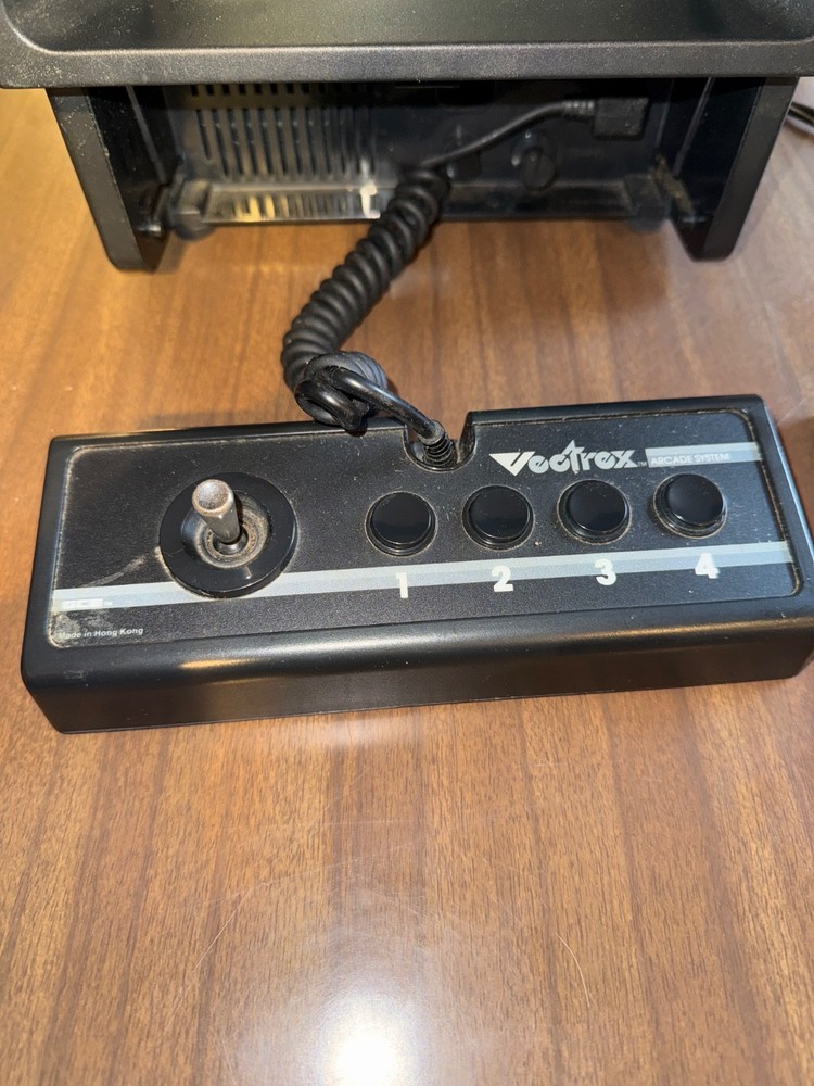 1982 VECTREX CONSOLE HOME ARCADE SYSTEM TESTED WORKS! GREAT CONDITION