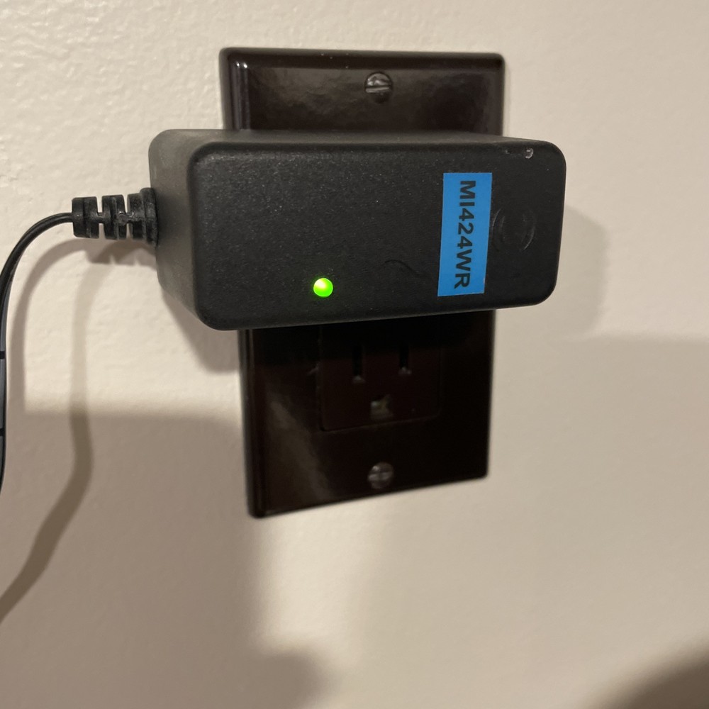 Actiontec Action Tec Power Adapter M1424WR (used)