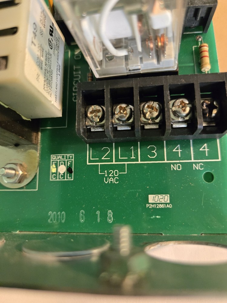 Argo- AR822 - Single Zone Switching Relay 120V DPDT Tested Working