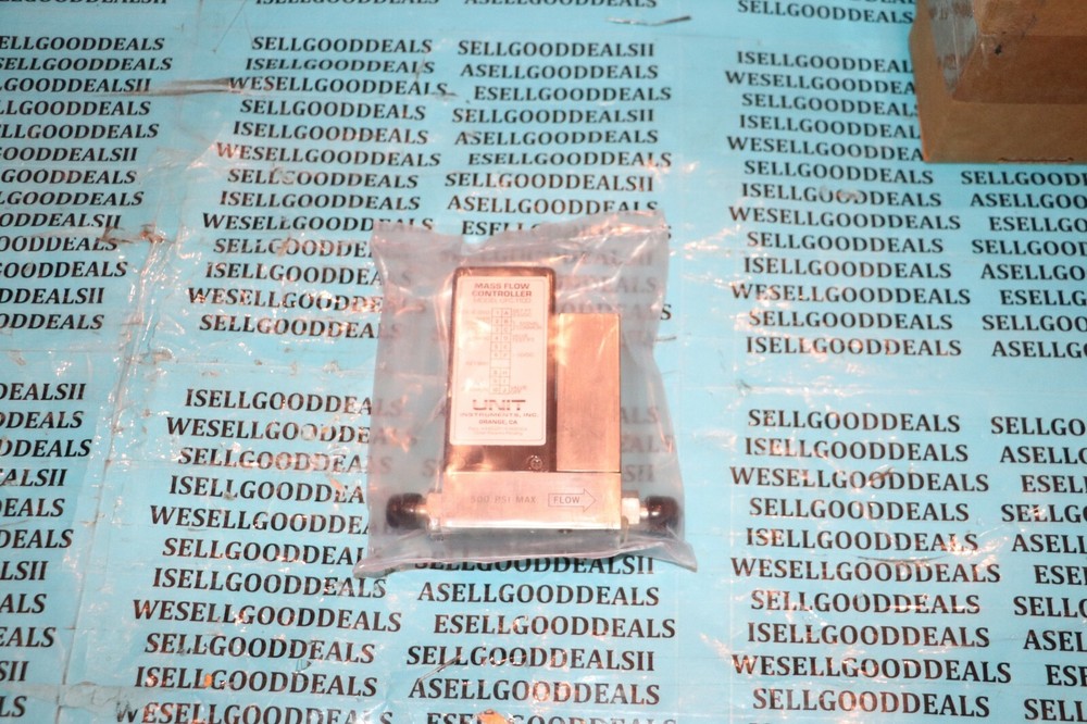 Unit Instruments UFC-1100 Mass Flow Controller New