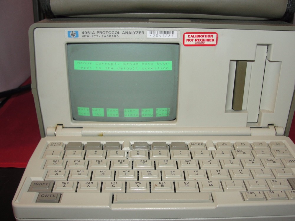 HP 4951A Protocol Analyzer  Option 001