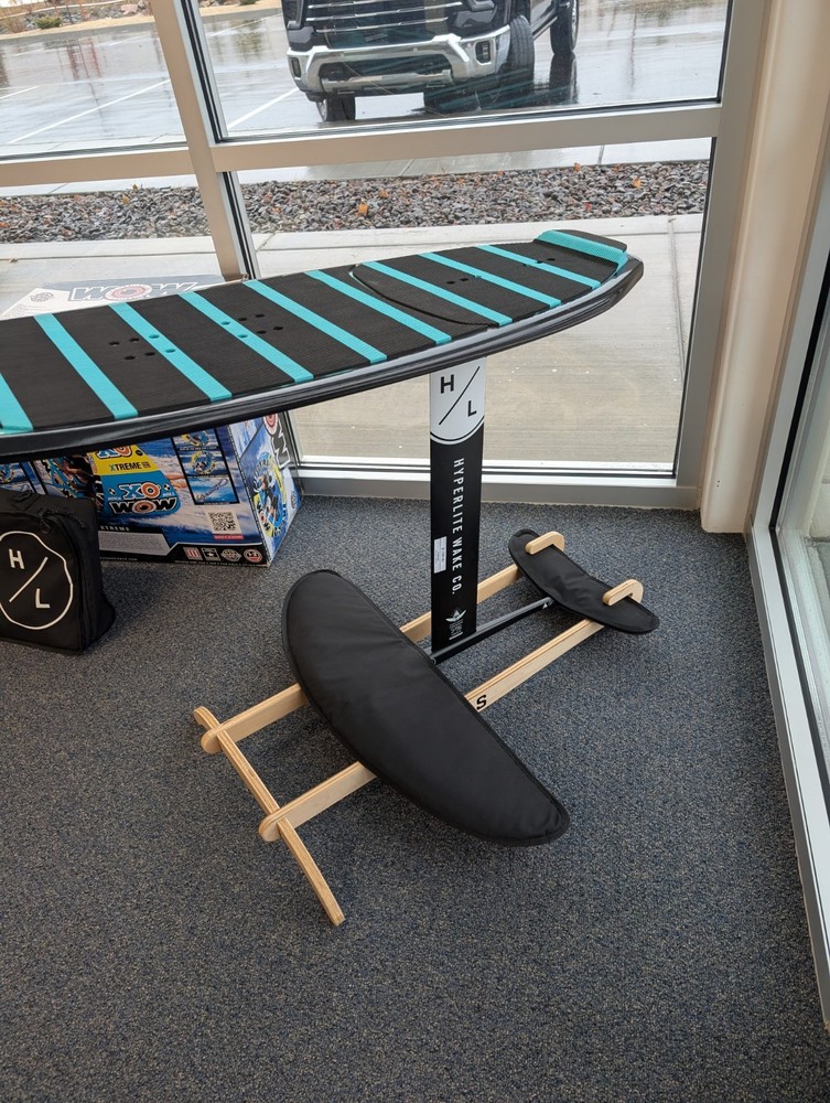 Hyperlite 4.5 Shuttle Board + Booster Wakefoil Kit