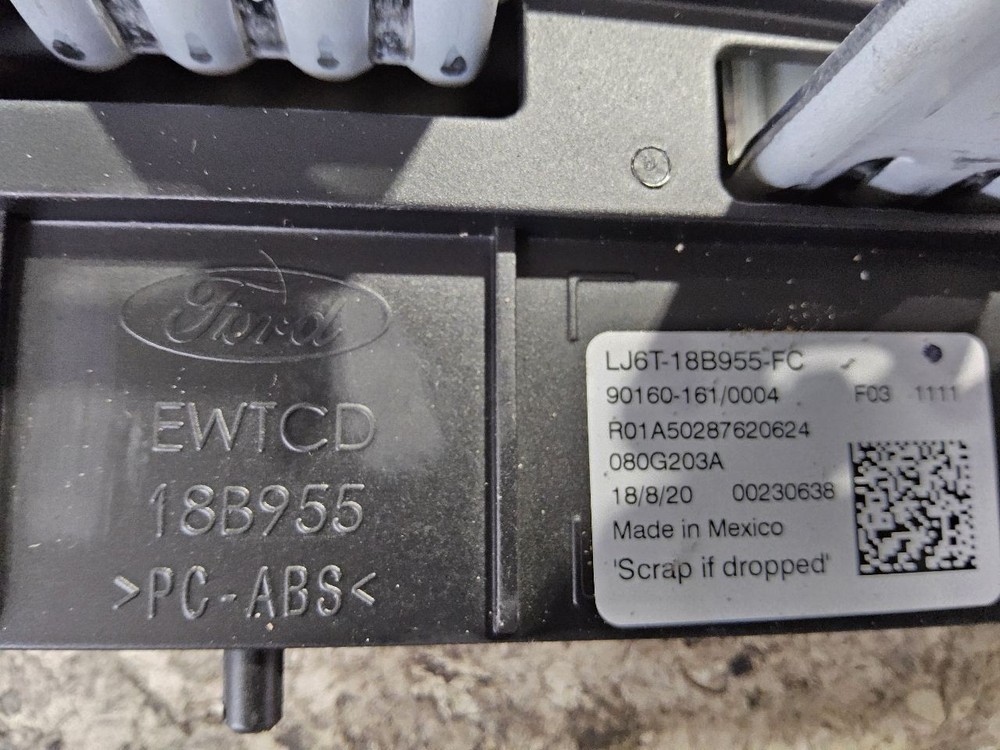 2020 Ford Escape Front 8.0" Display Screen