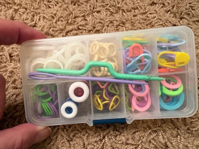 Box of assorted sized stitch markers Knitting