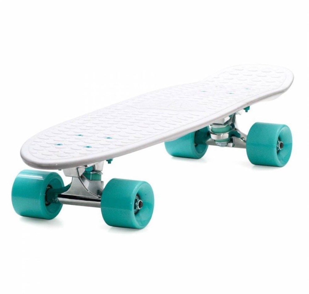 Diamond Supply Co “White Croc” cruiser board