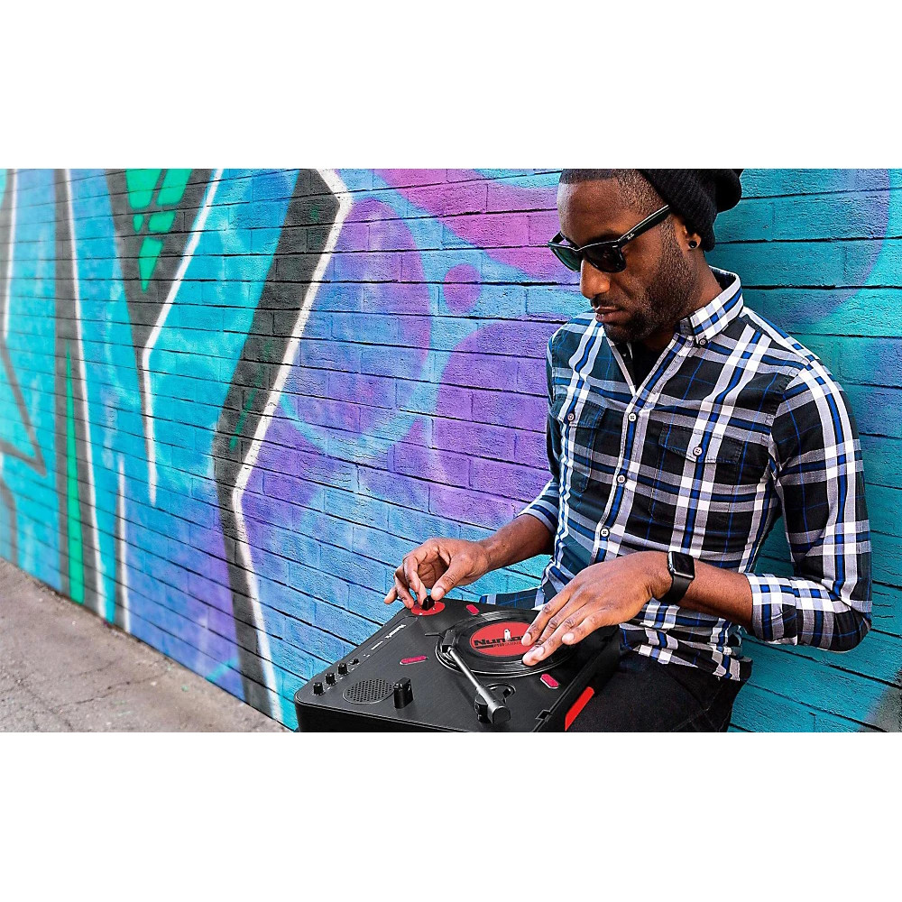 Numark PT01 Scratch Portable Turntable Refurbished