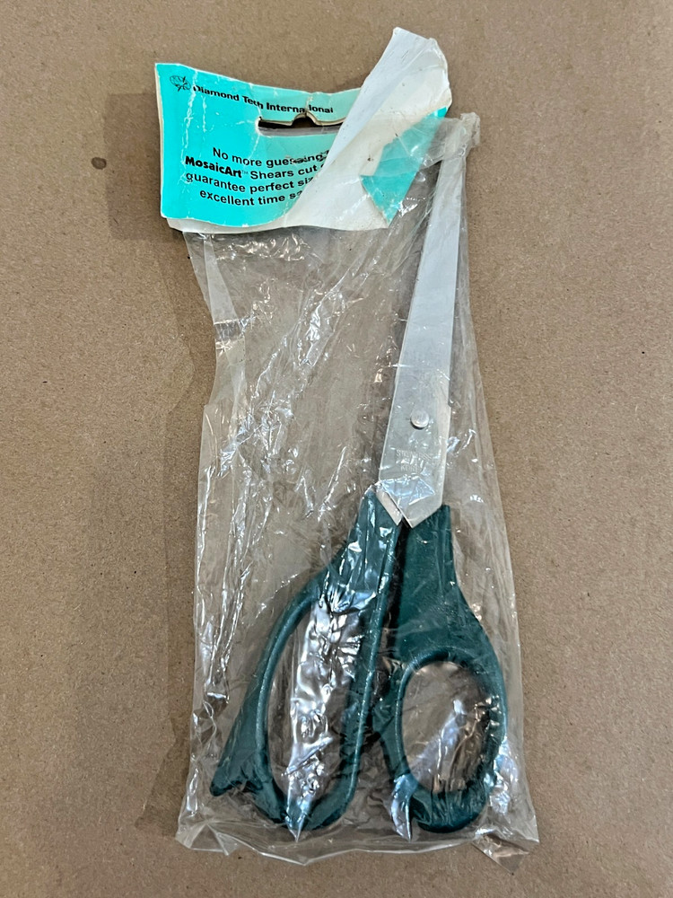 Diamond Tech Mosaic Art Pattern Shears